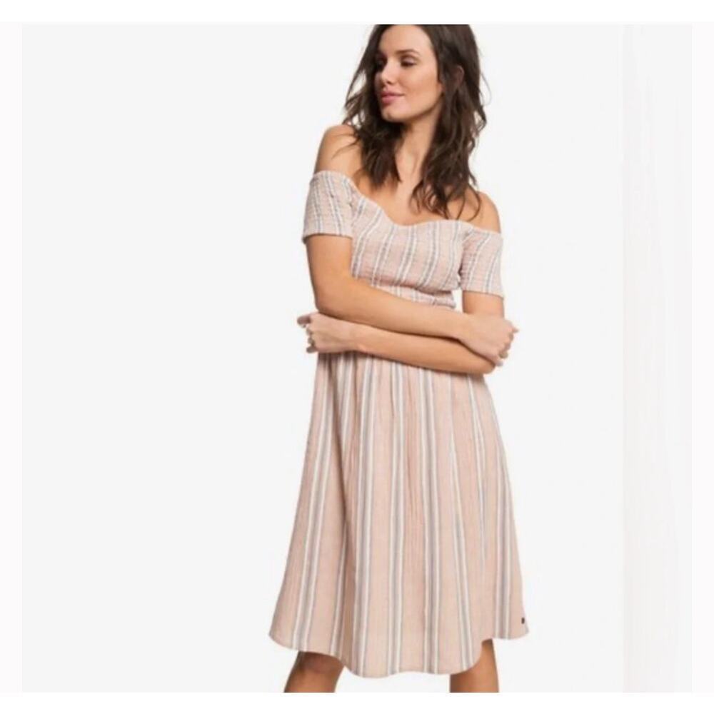ROXY Pretty Lovers Off The Shoulder Midi Dress Smocked Size Medium Beach‎ Boho